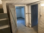 Bild - Doppelhaus mit Garagengebäude