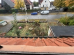 Bild - Zweifamilienhaus mit 2 Garagen